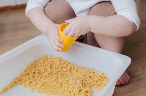 3 idées d’activités de vie pratique à mettre en place chez toi !